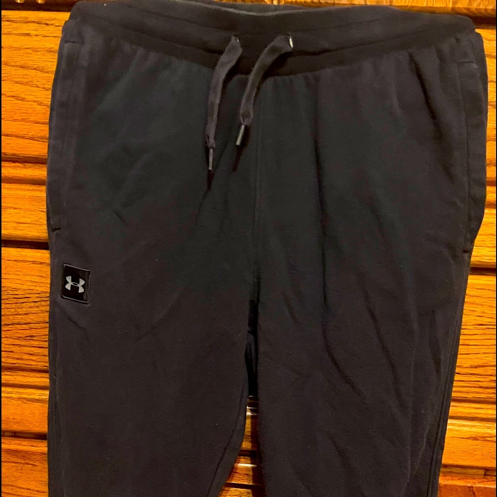Under armor sweats